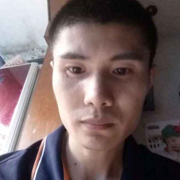 44岁岁重庆单身帅哥 - 萍乡吉缘网